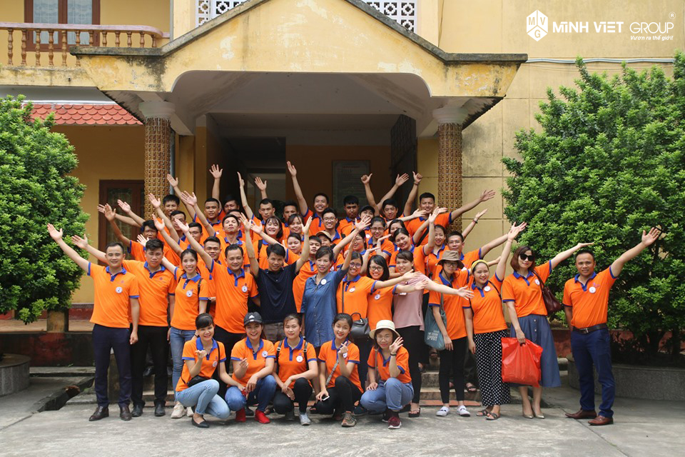 Chương trình thiện nguyện Minh Việt - Lan tỏa yêu thương tại Trung tâm bảo trợ xã hội Hưng Yên